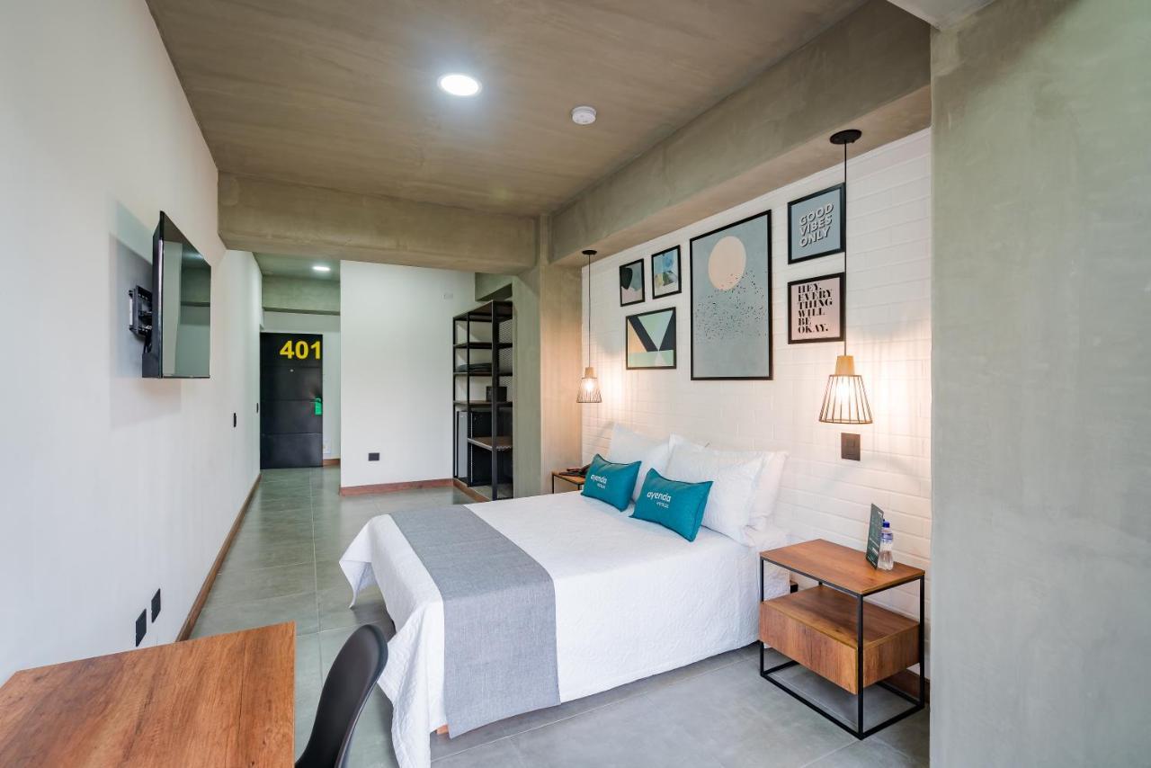 Апарт отель Loft 32 Medellin Living Экстерьер фото
