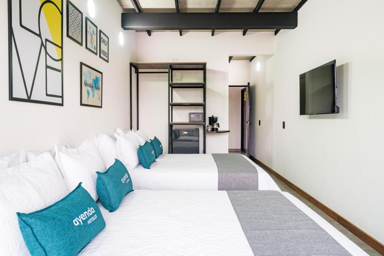 Апарт отель Loft 32 Medellin Living Экстерьер фото